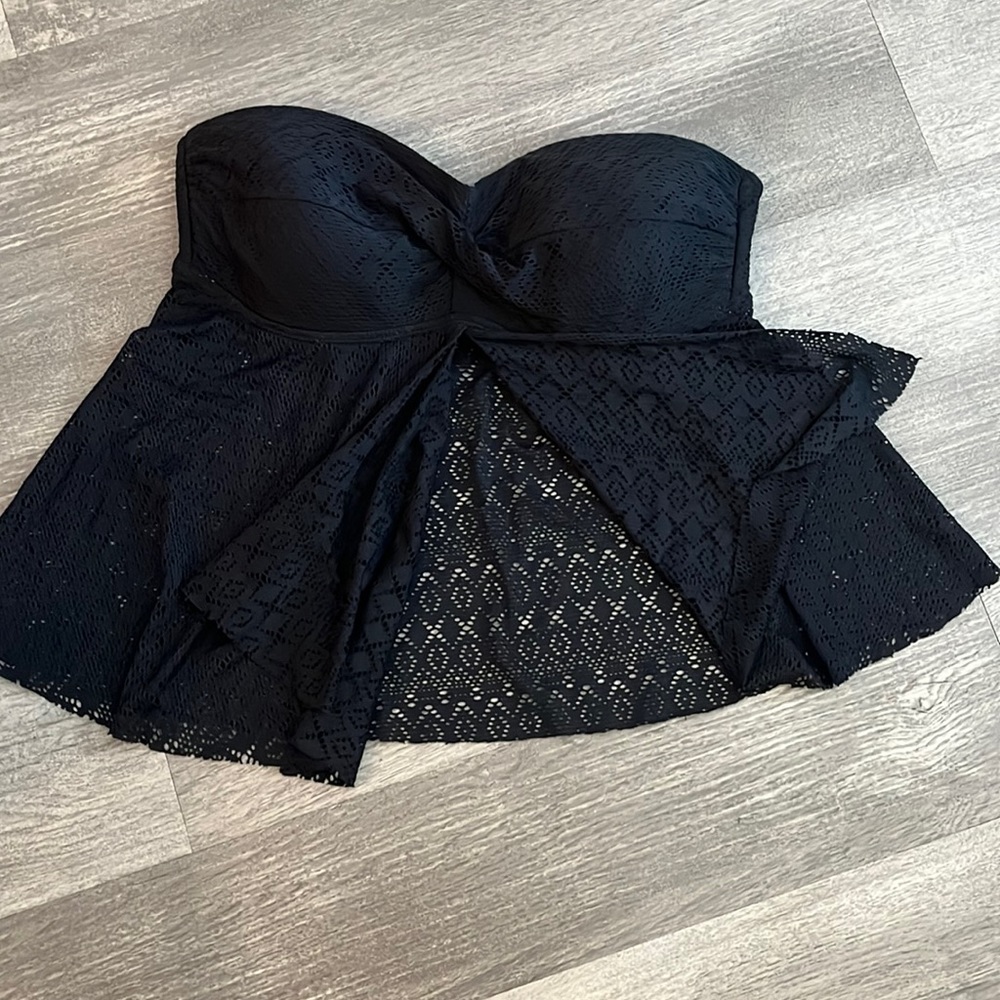 Black swim top